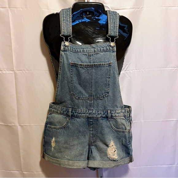Pull&Bear Distressed Denim Shortalls Bib Overalls Shorts Y2K Sz S Indie Retro - Picture 1 of 11